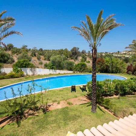 D02 - Heaven Golf Villa Lagos Bagian luar foto