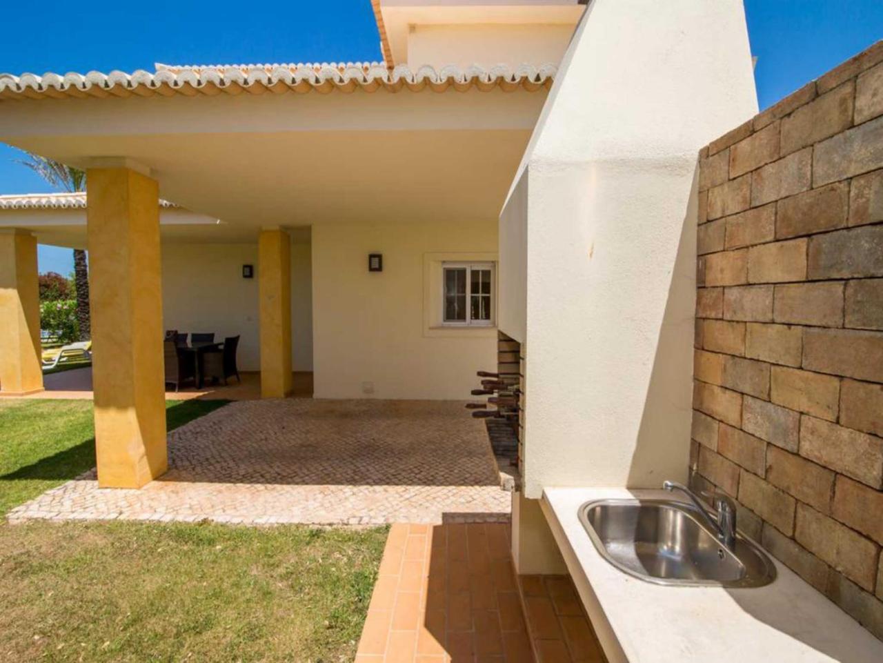 D02 - Heaven Golf Villa Lagos Bagian luar foto